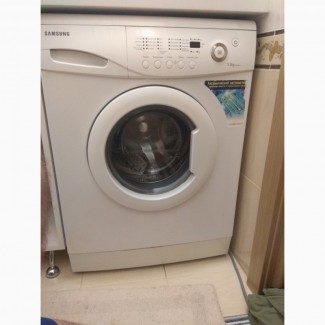 Продам стиральную машину Самсунг 5.2 кг
