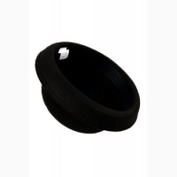 Черная шляпка-котелок