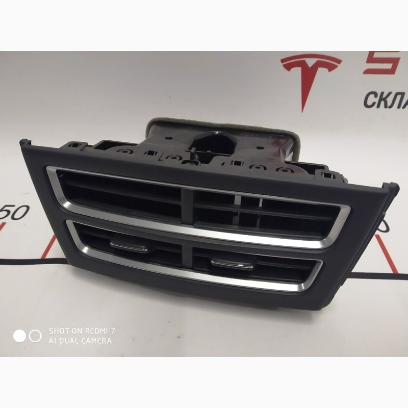Фото 2. Воздуховод центральный консоли Tesla model S, model S REST 6006016-00-D 600