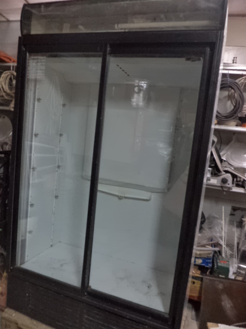 Фото 8. Холодильные шкафы б/у больших размеров