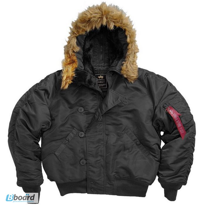 Фото 3. Куртки Аляска укороченного типа от Alpha Industries (USA)
