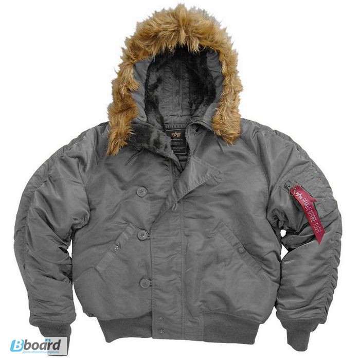 Фото 4. Куртки Аляска укороченного типа от Alpha Industries (USA)