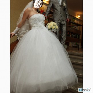 Продам свадебное платье бу
