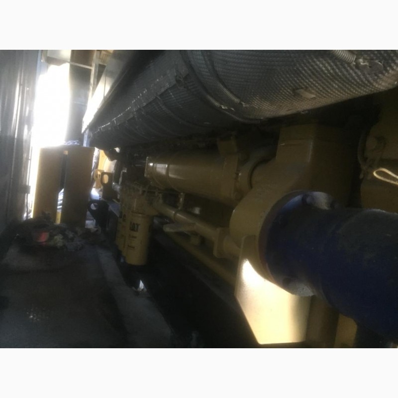 Фото 5. Б/У газовый двигатель Caterpillar 3520, 2014 г., 2 000 Квт, Контейнер