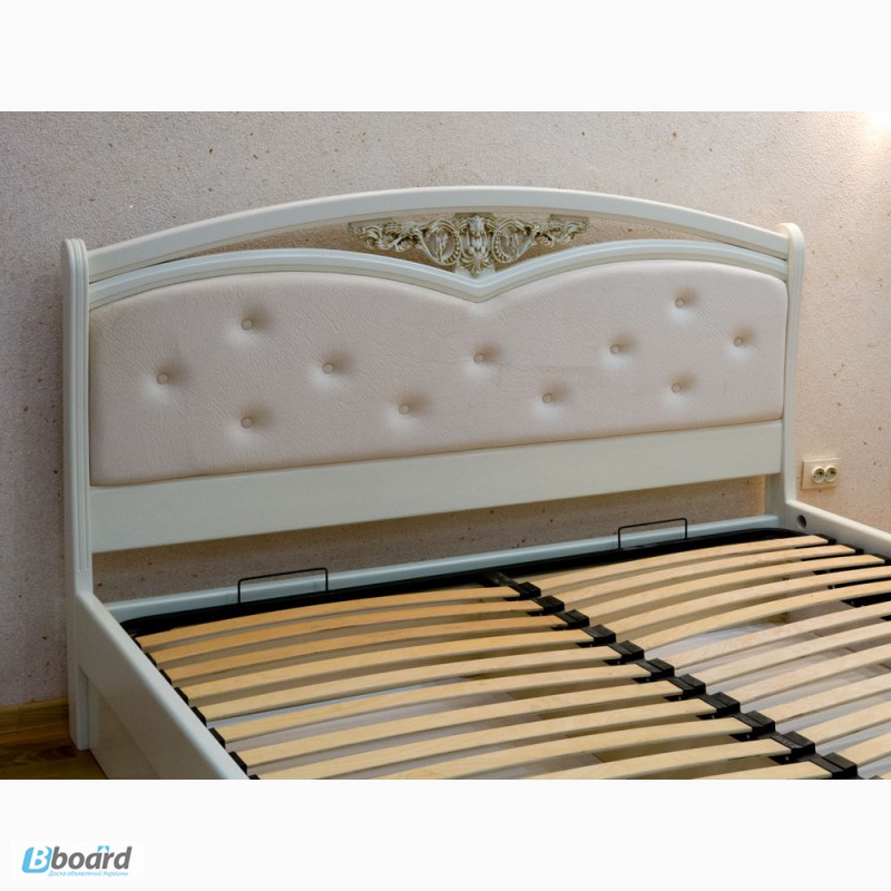 Фото 3. Надежная двуспальная кровать Настасья из массива ясеня (дуба)