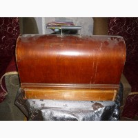 Швейная машина ПМЗ. бытовая. -1200грн