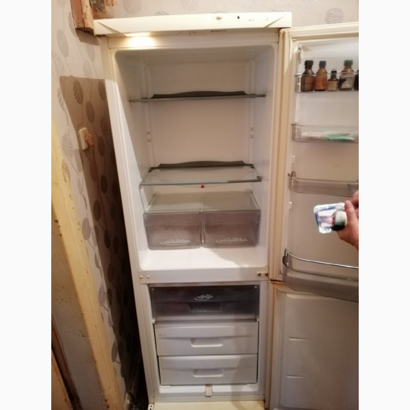 Фото 2. Продам холодильник фирмы Snaige
