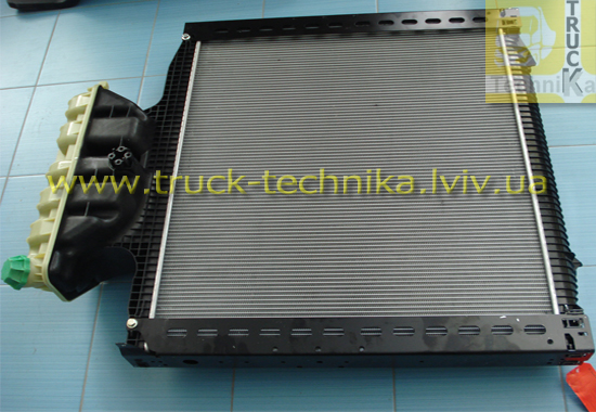 Фото 5. Радиатор системы охлаждения двигателя MAN TGA TGS TGX комплектный с рамкой и бачком