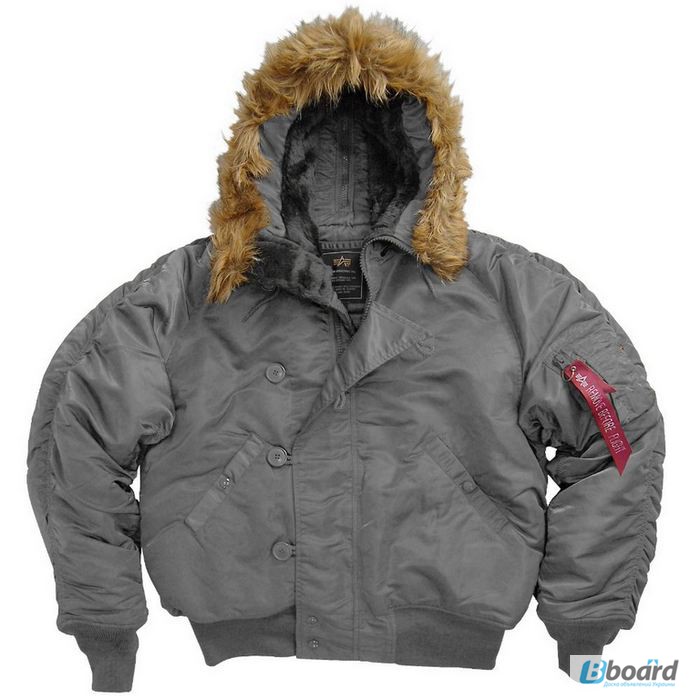 Фото 4. Куртки Аляска укороченного типа (США)