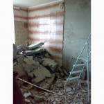 Демонтаж сантехкабин, стен, бетона.Резка проемов, штроб в Харькове