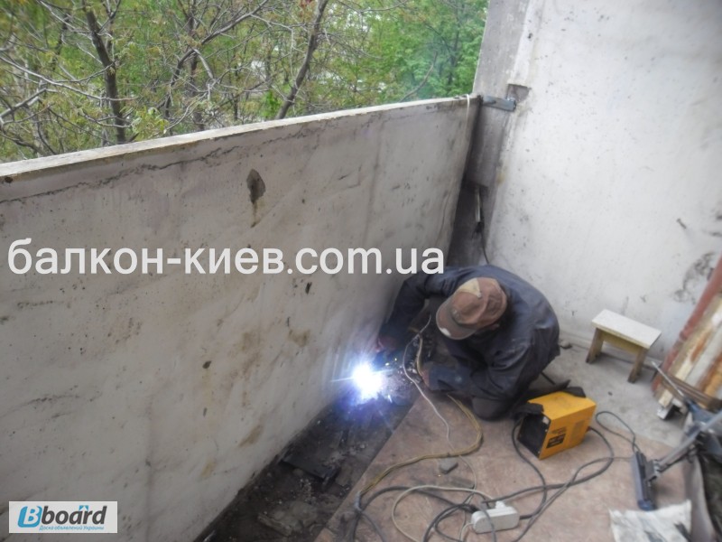 Фото 8. Расширение балконов. Перестановка бетонных ограждений ( парапетов ) балкона. Киев