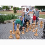Производим шахматы большие, деревянные