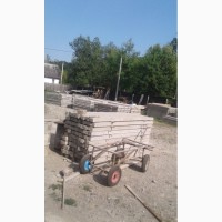 Продам бетонные столбики